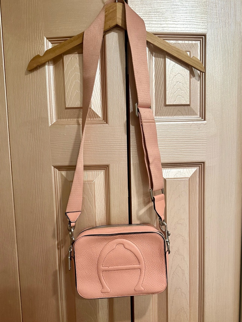 Etienne Aigner Dusty Pink Pebbled Leather Crossbody
